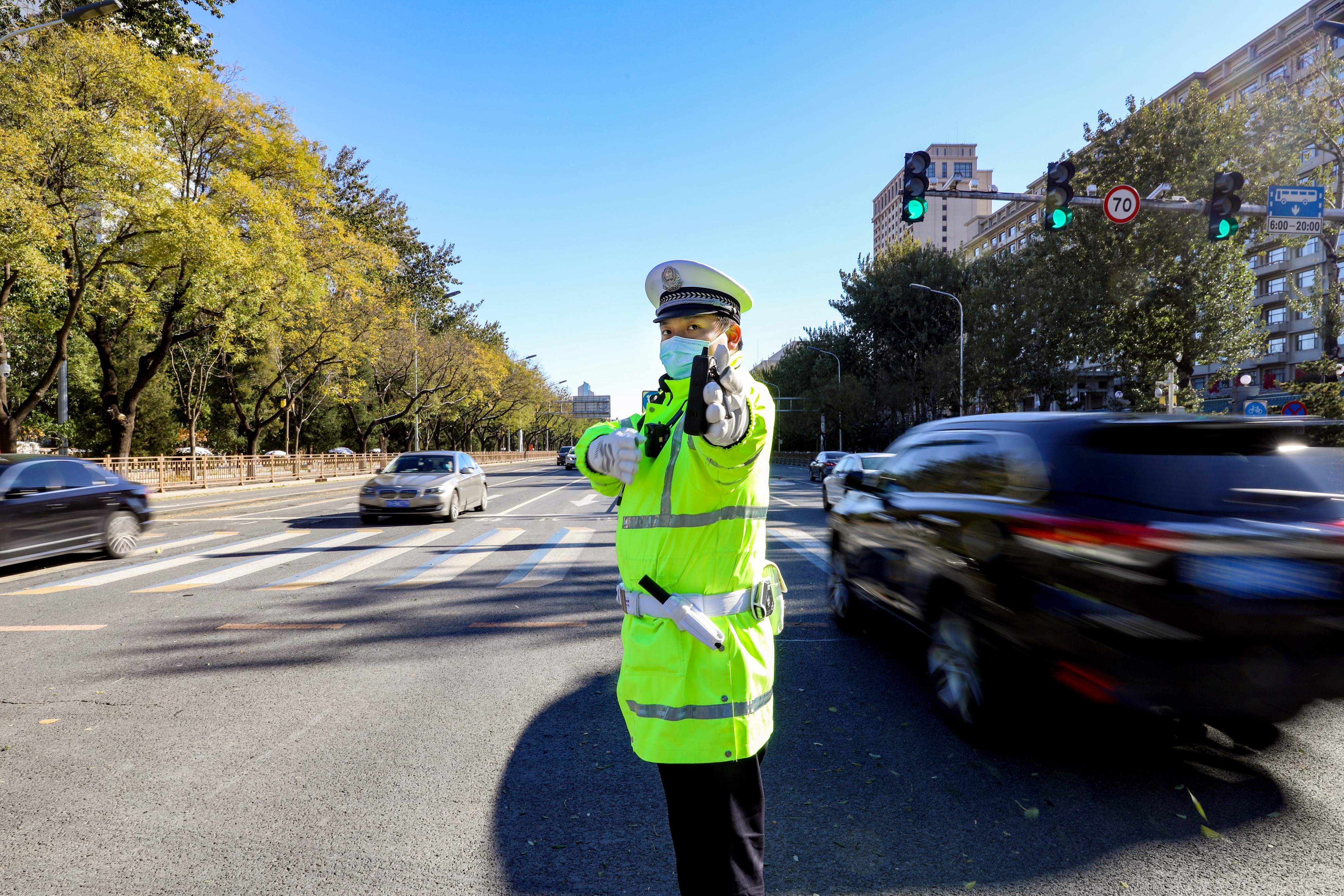 一路平安有我 青春鹏程万里——记2021年“感动海淀”十大人物之交警金鹏程