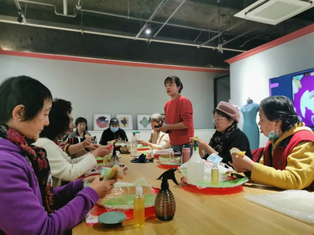 四合院里过个京味儿“邻里节”