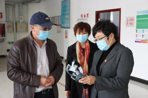 密云区河南寨镇：走访企业问所需 提升服务促发展