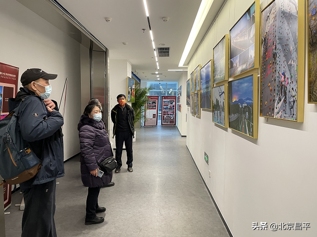 “蝶变·回天”摄影展来了，快去回天会客厅打卡！