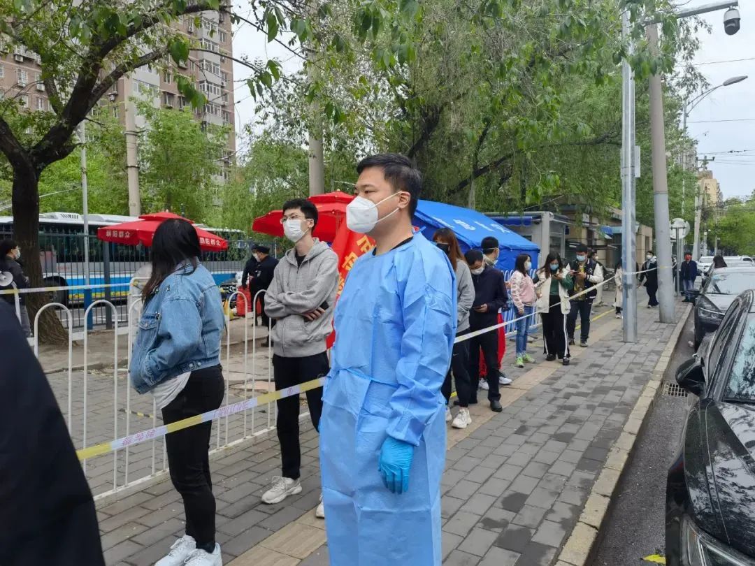 争分夺秒，快字当头，连续作战，坚决打赢疫情防控阻击战！