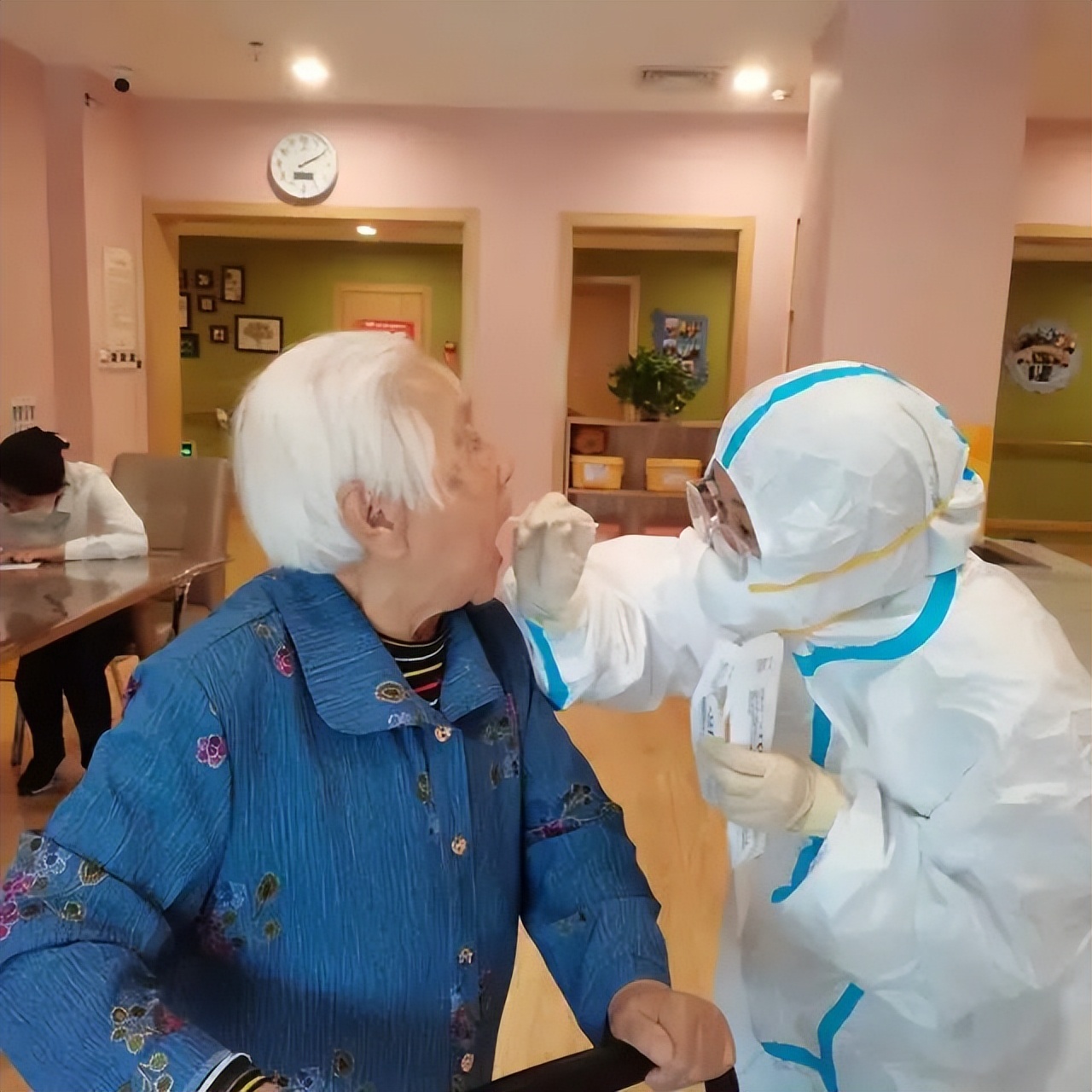 关心到位，保障到位！养老机构实施封闭管理，为在院老人筑起“防护墙”