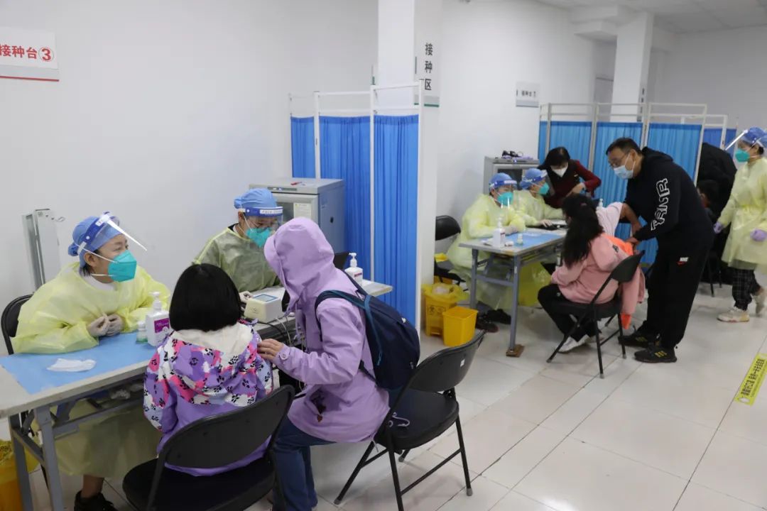 3-11岁人群新冠病毒疫苗接种启动
