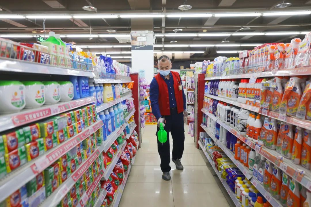“开门了我们就踏实了！”东城这四家商超全面消杀后重新开业！