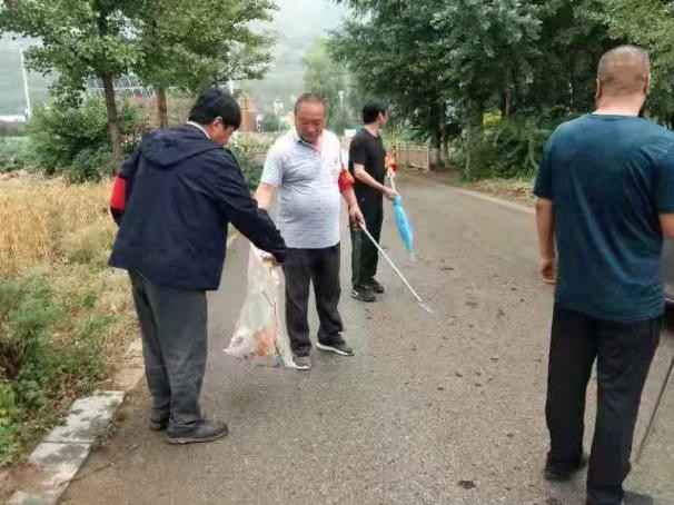 我为群众办实事：密云区大城子镇开展党员“清河”志愿活动