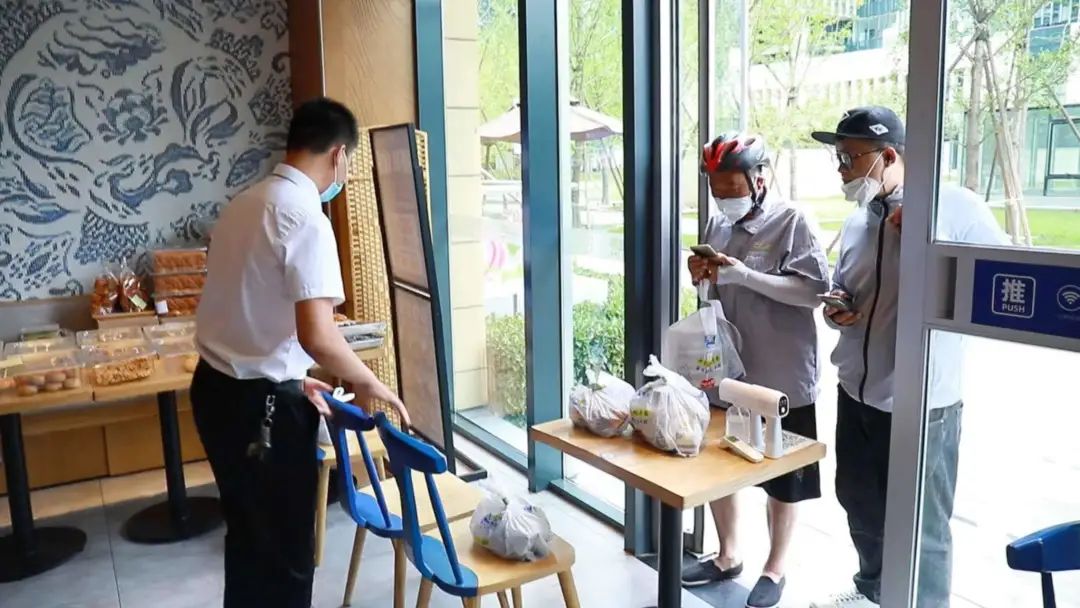 盼望已久，堂食就是香