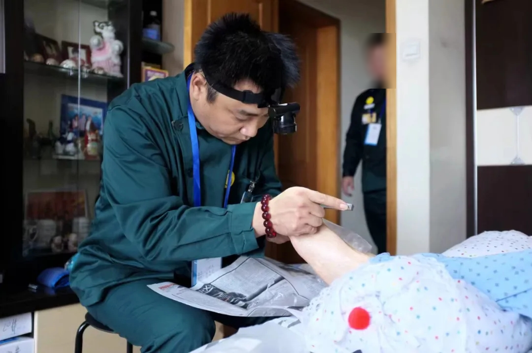 社保“第六险” 让养老更有保障！石景山区2022年度长护险费用开始征缴~