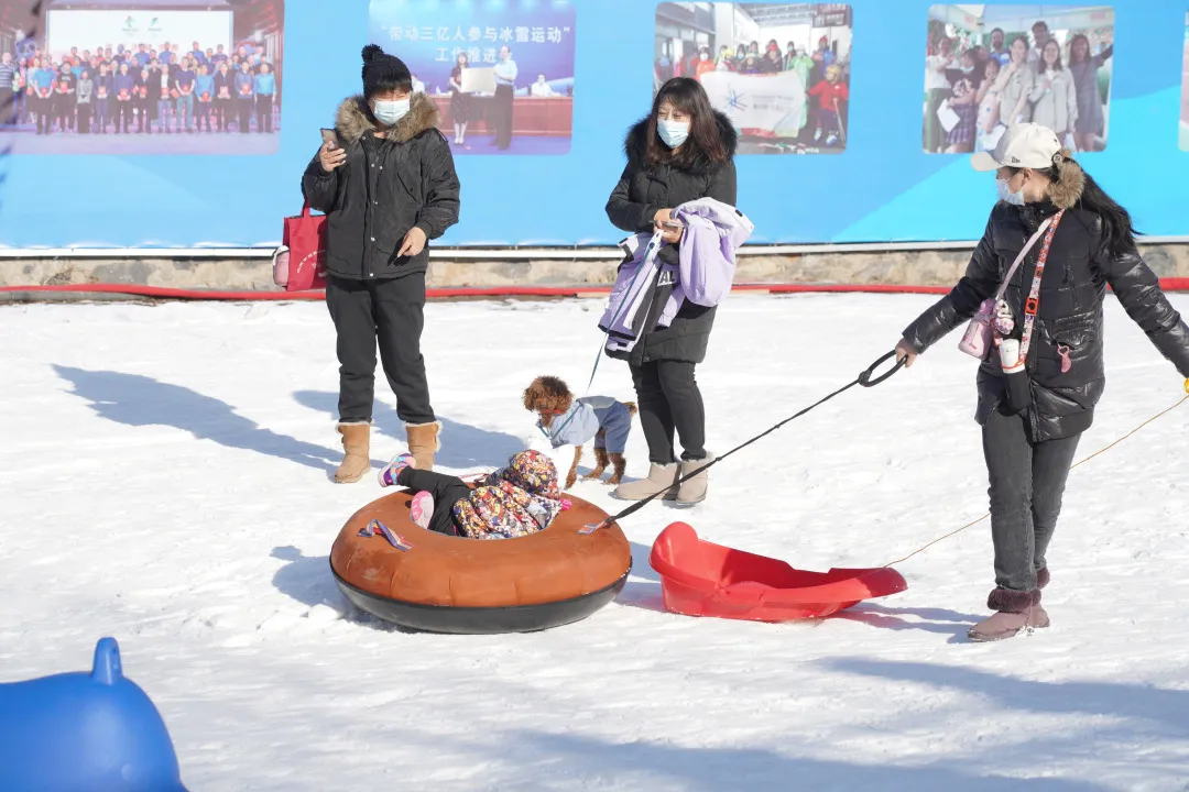免费玩！持续两个月！冬奥社区冰雪运动基地掀起全民迎冬奥热潮