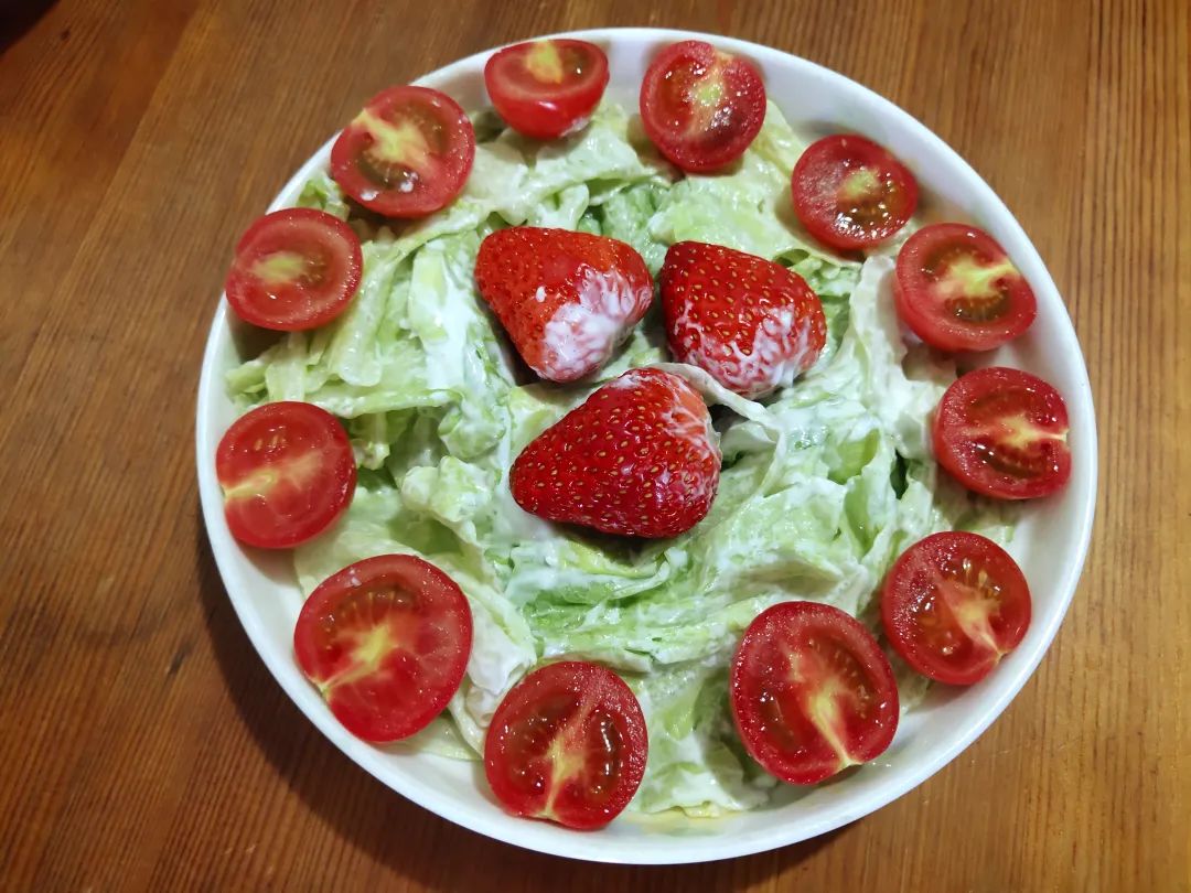 一车家“蔬”抵万金！3500多颗居民自种生菜免费送到社区