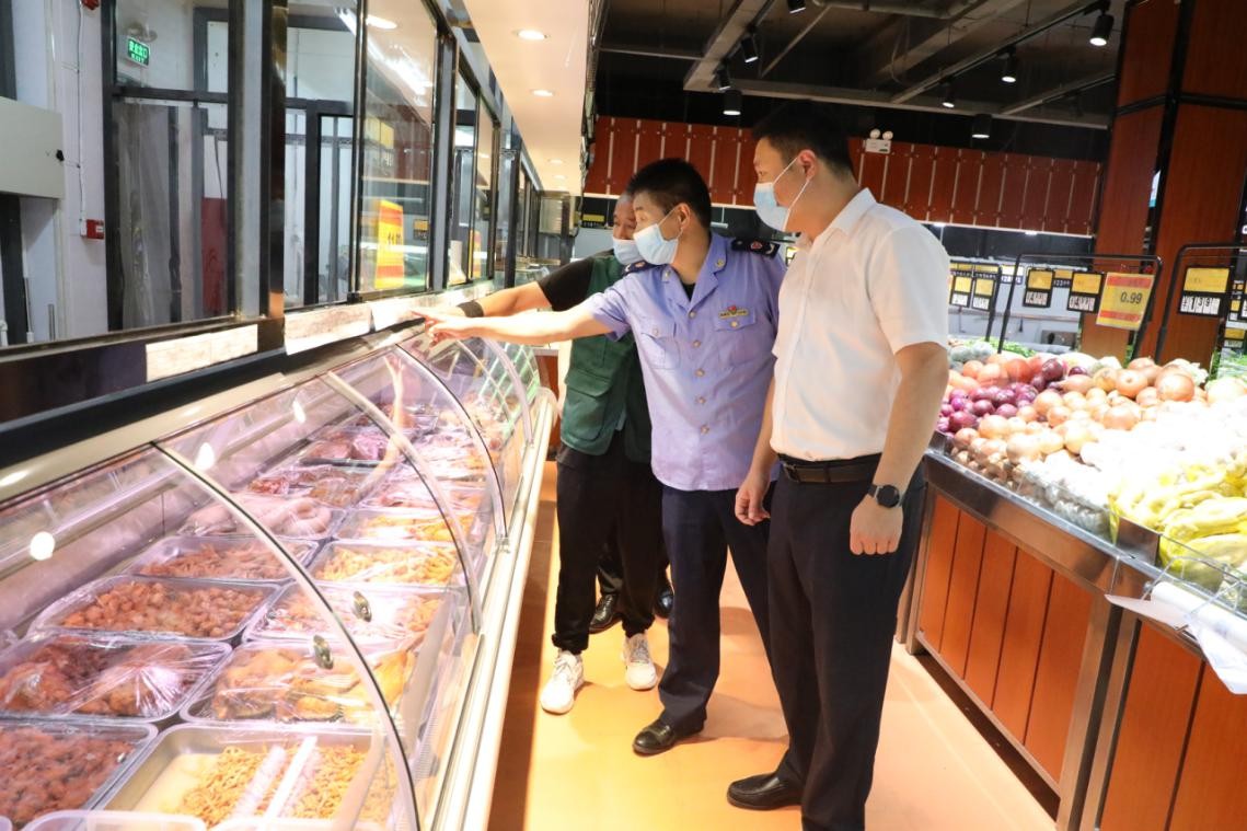 密云区太师屯镇开展中秋、国庆两节前夕安全联合检查