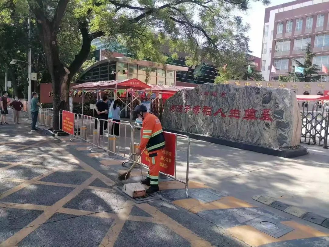 继续加油吧，闪光的少年！我们默默为你们守护......