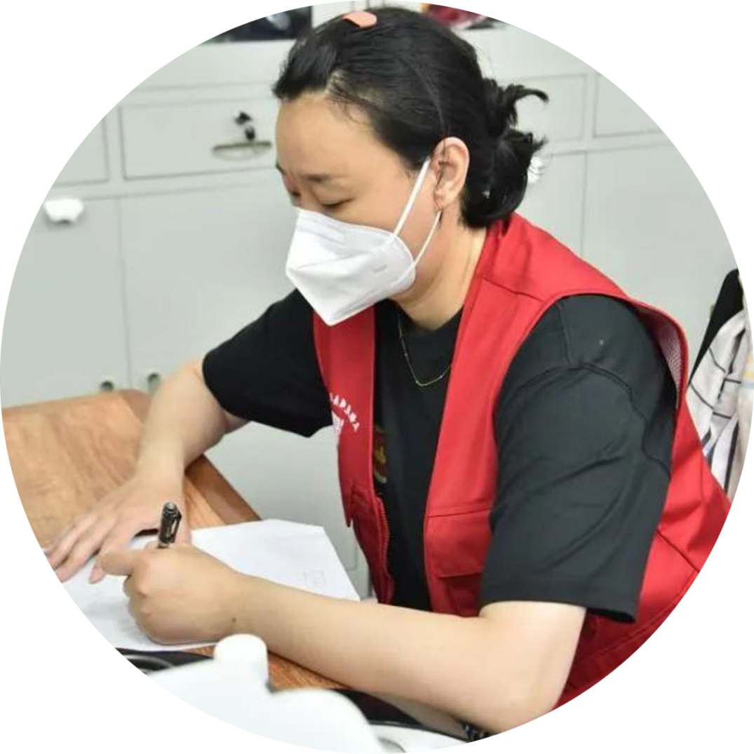 社区工作者“战疫”纪事