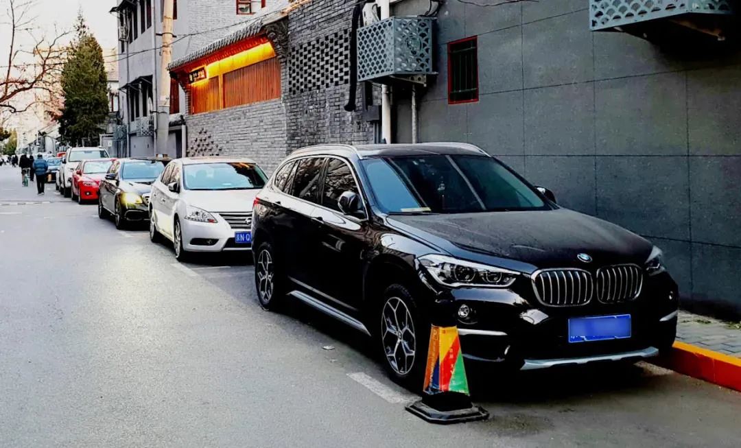 智慧停车！这里的居民再也不用“抢车位”啦