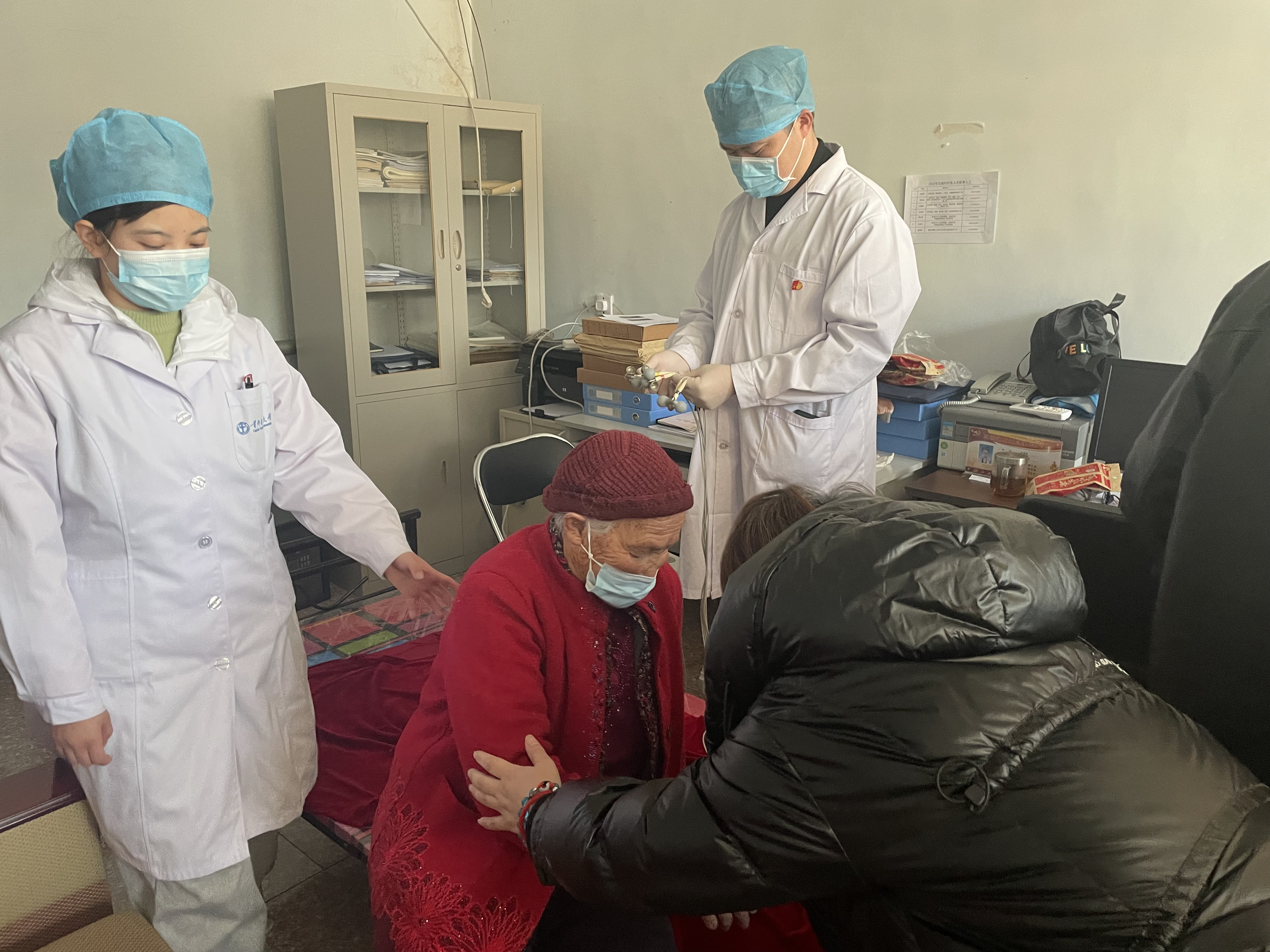 密云区石城镇：免费体检暖人心