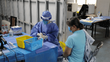 疫苗接种路上的“守护人”