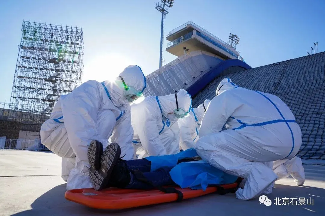 石景山在行动！医疗防疫“两手抓”，精心精细保障冬奥~