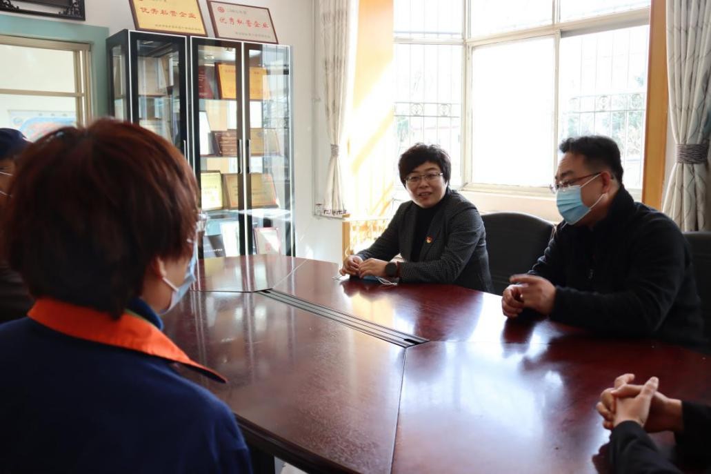 密云区河南寨镇：走访企业问所需 提升服务促发展