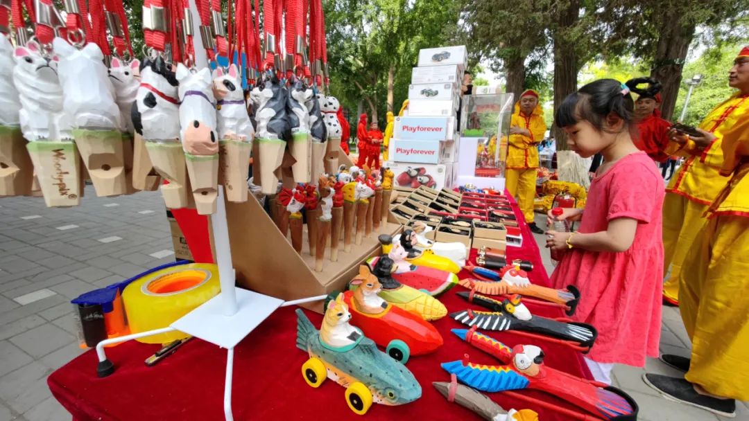 看龙舟争渡，享文化盛宴！2021龙潭端午文化节举办