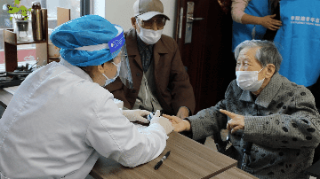 疫苗接种路上的“守护人”