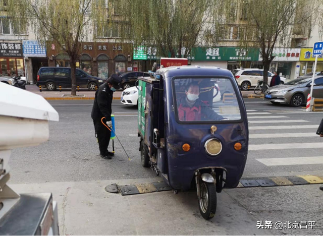 不止“买买买”还要“防防防”回龙观街道多环节确保快递安全送达