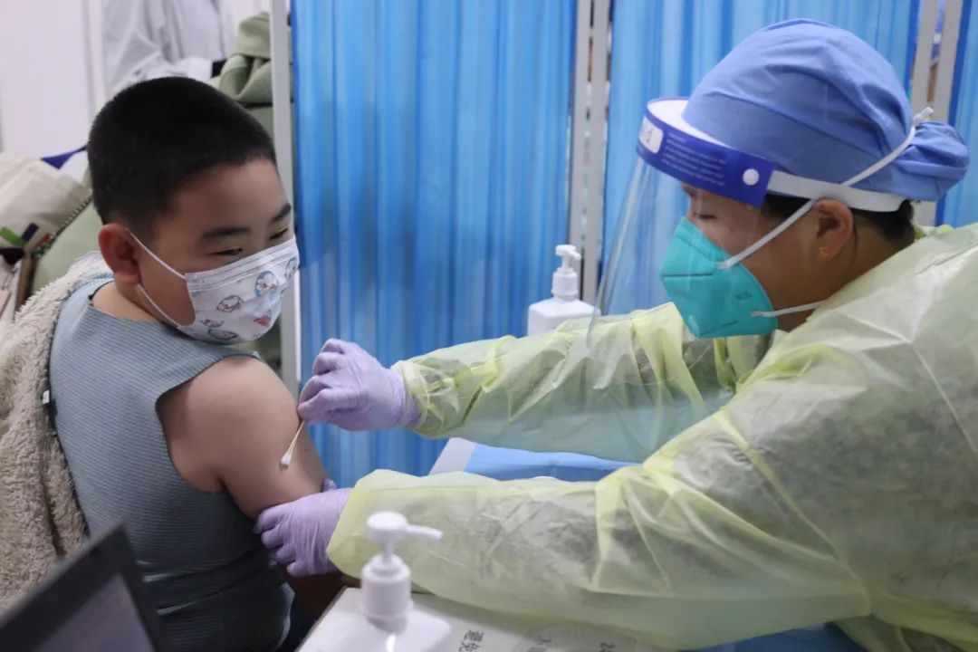 3-11岁人群新冠病毒疫苗接种启动