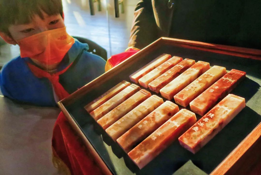 喜迎冬奥盛会，冬奥主题印章捐赠中国体育博物馆