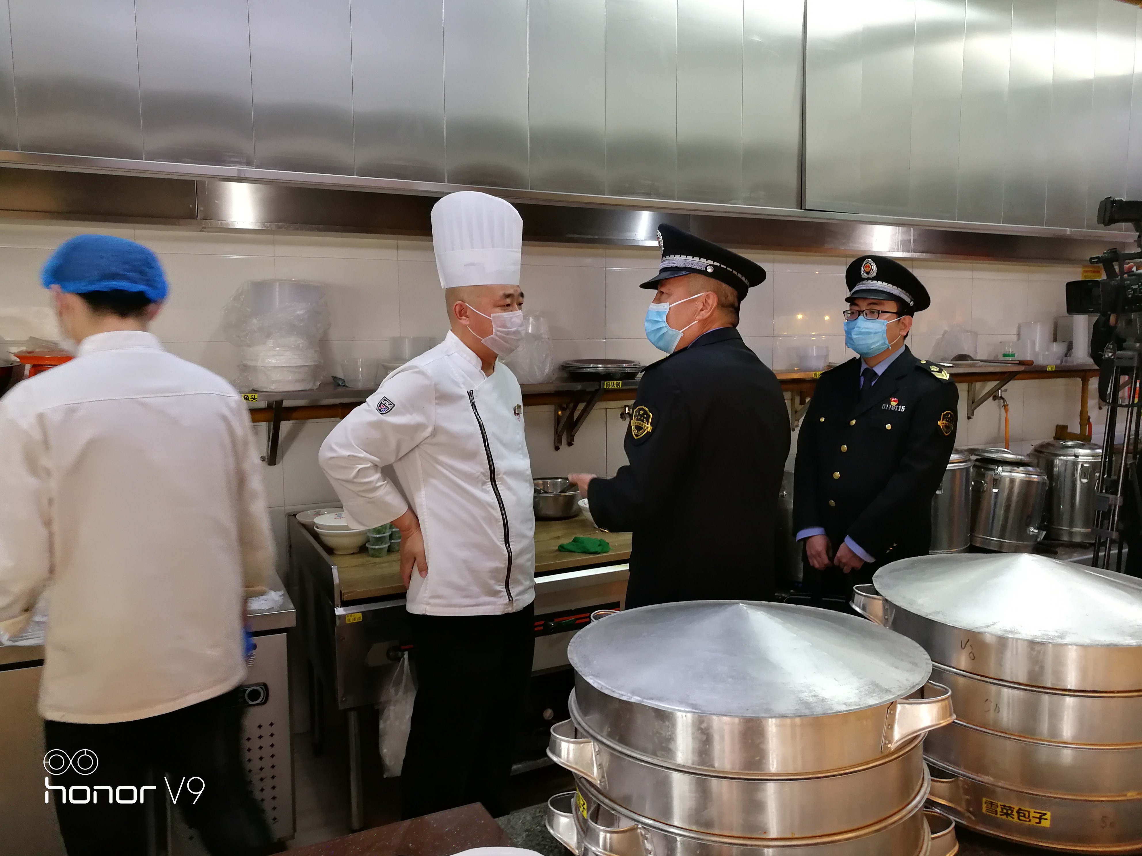 密云区市场监管局守护“年夜饭”食品安全