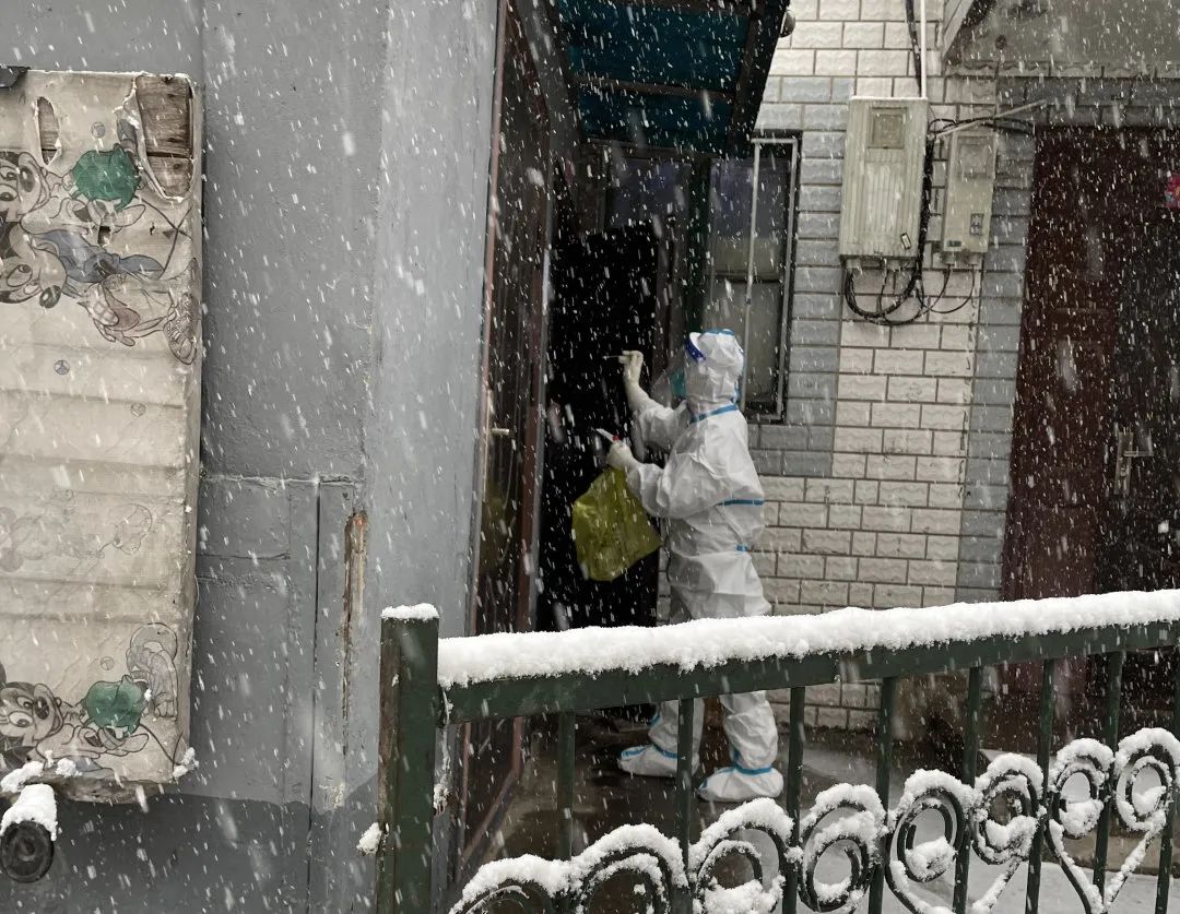 “疫”无反顾！来自东城“大白”的战疫故事——