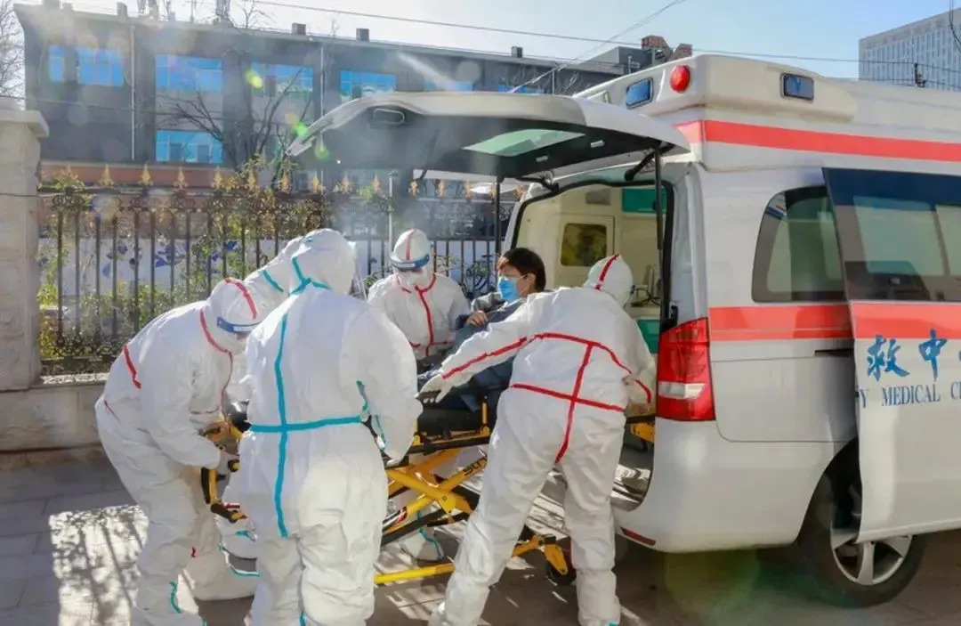 石景山在行动！医疗防疫“两手抓”，精心精细保障冬奥~