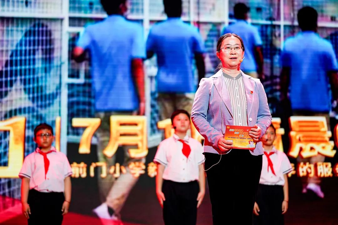 东城区隆重纪念“三八”国际妇女节112周年