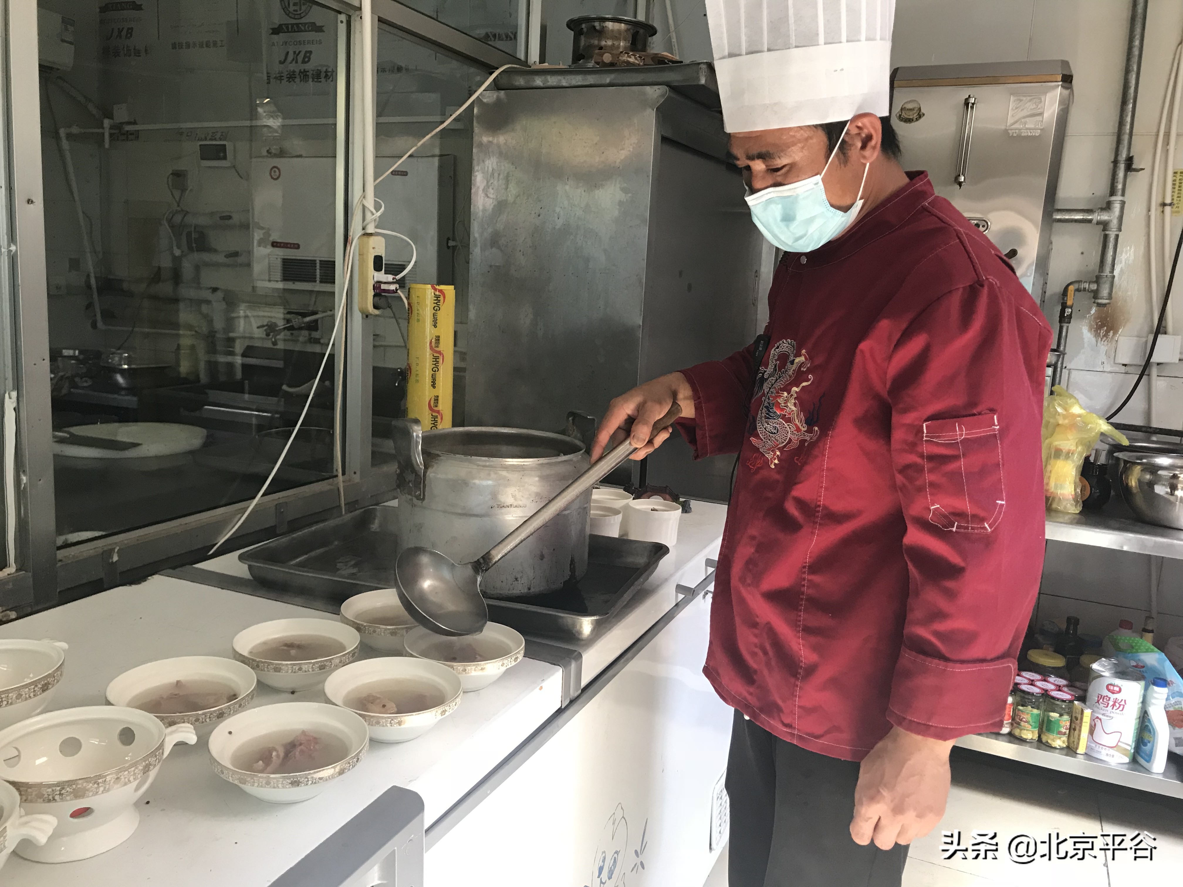 逛美景吃药膳 平谷黄松峪乡旅游接待有序复工