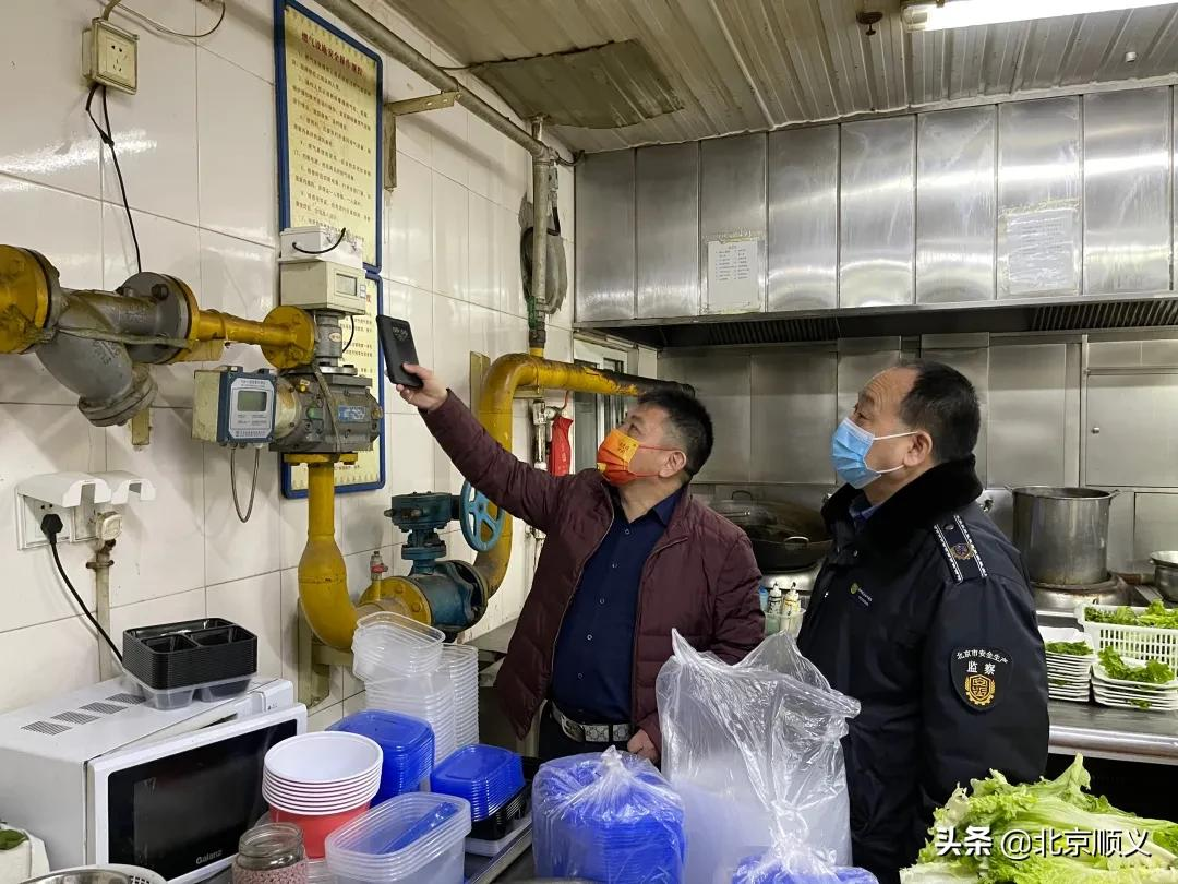 不一样的春节，一样的坚守！谢谢春节坚守岗位的你们~