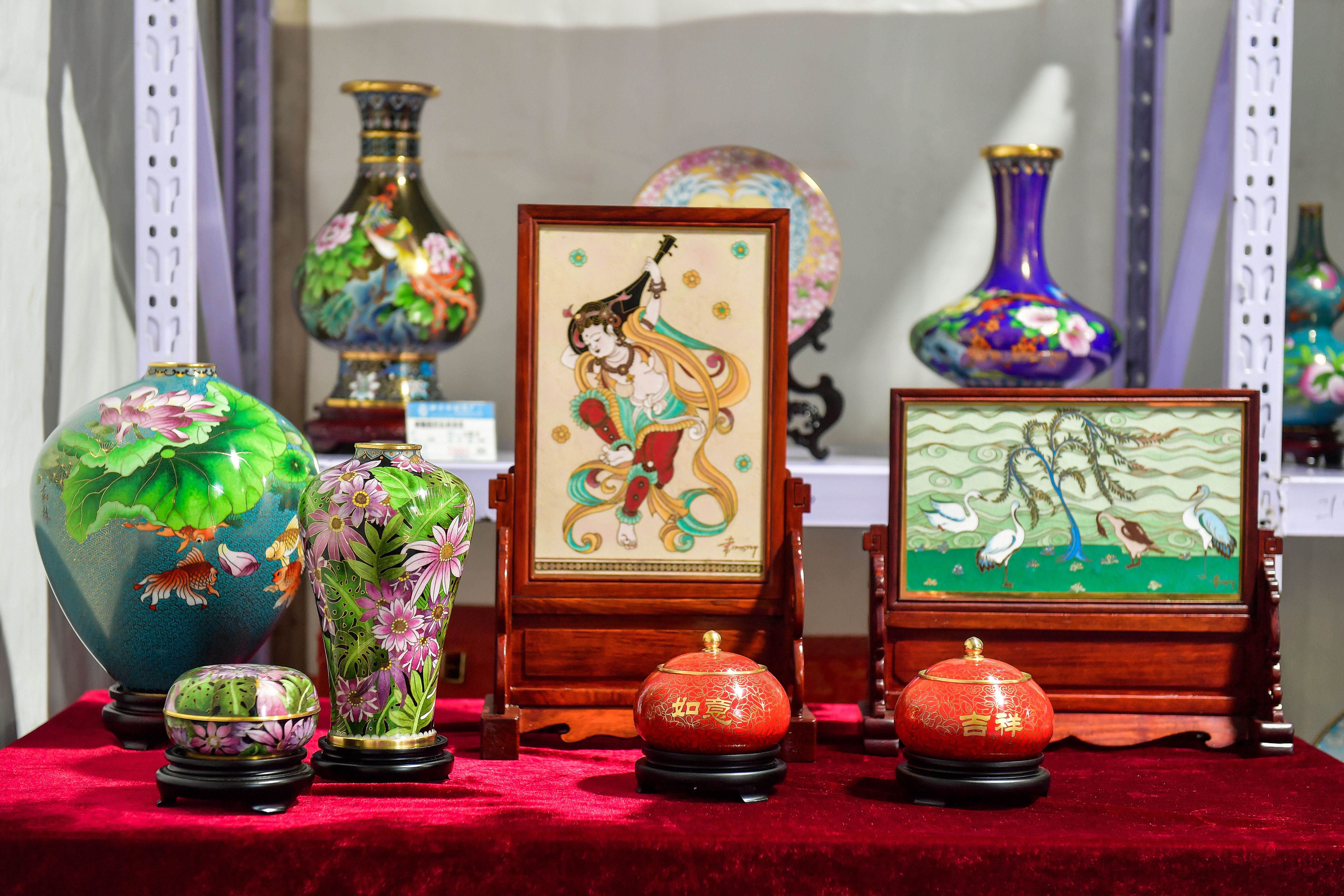 全国消费促进月暨北京时尚消费月在前门大街拉开帷幕