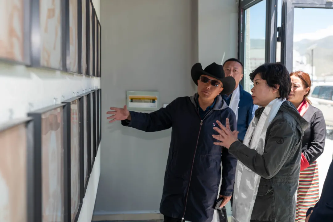 金晖率东城区党政代表团赴拉萨市当雄县调研扶贫协作工作