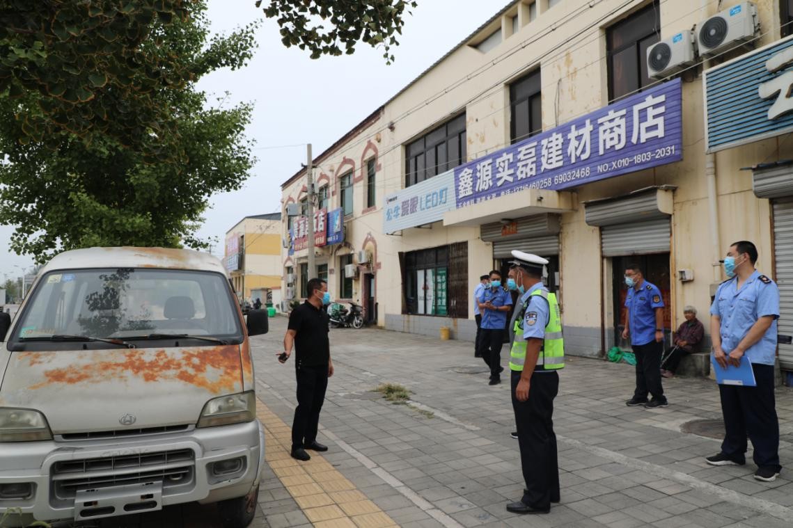 助力创城—密云区太师屯镇开展交通秩序专项执法周行动