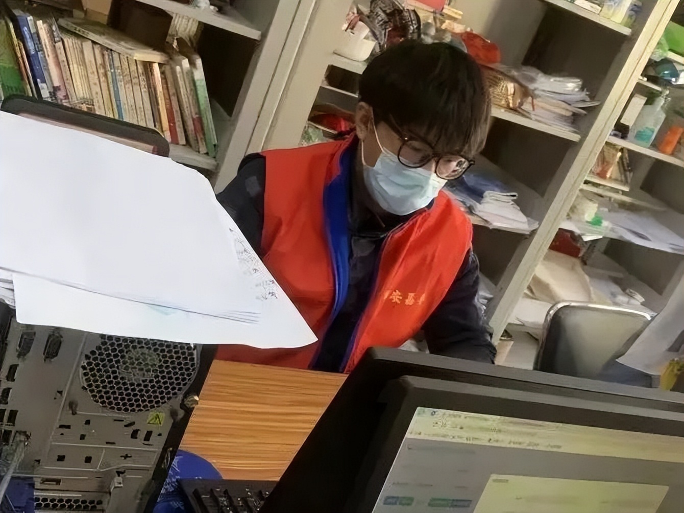 用坚守诠释最美的劳动者