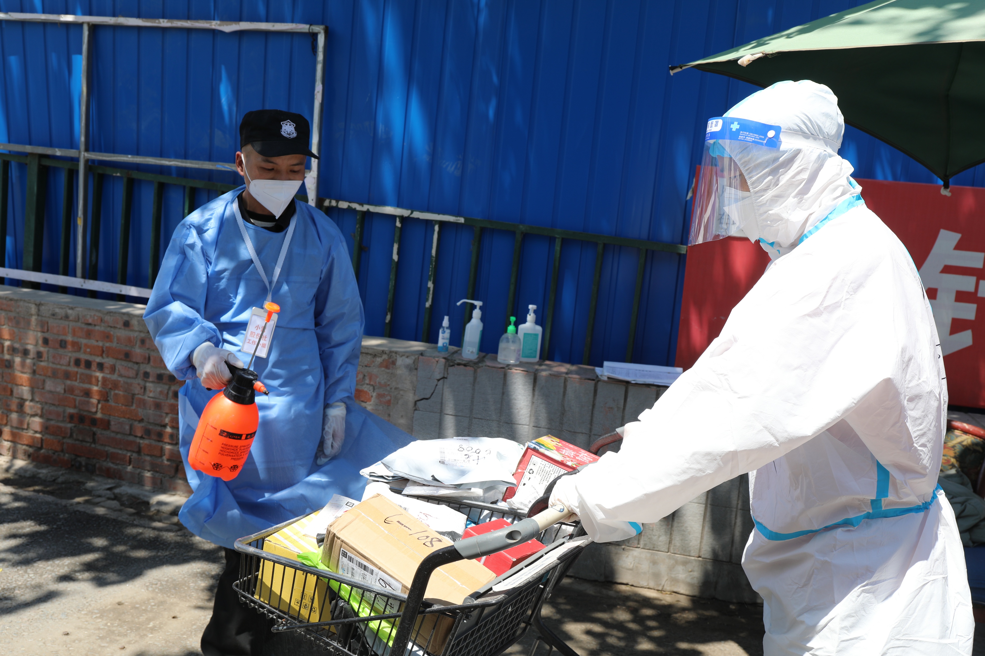 东升镇小营股份社四拨子村居民样样不担心