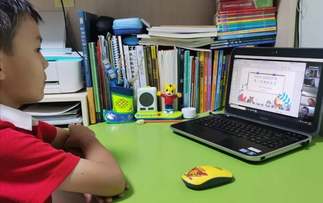 “云端”活动丰富东城学生“非常”暑期