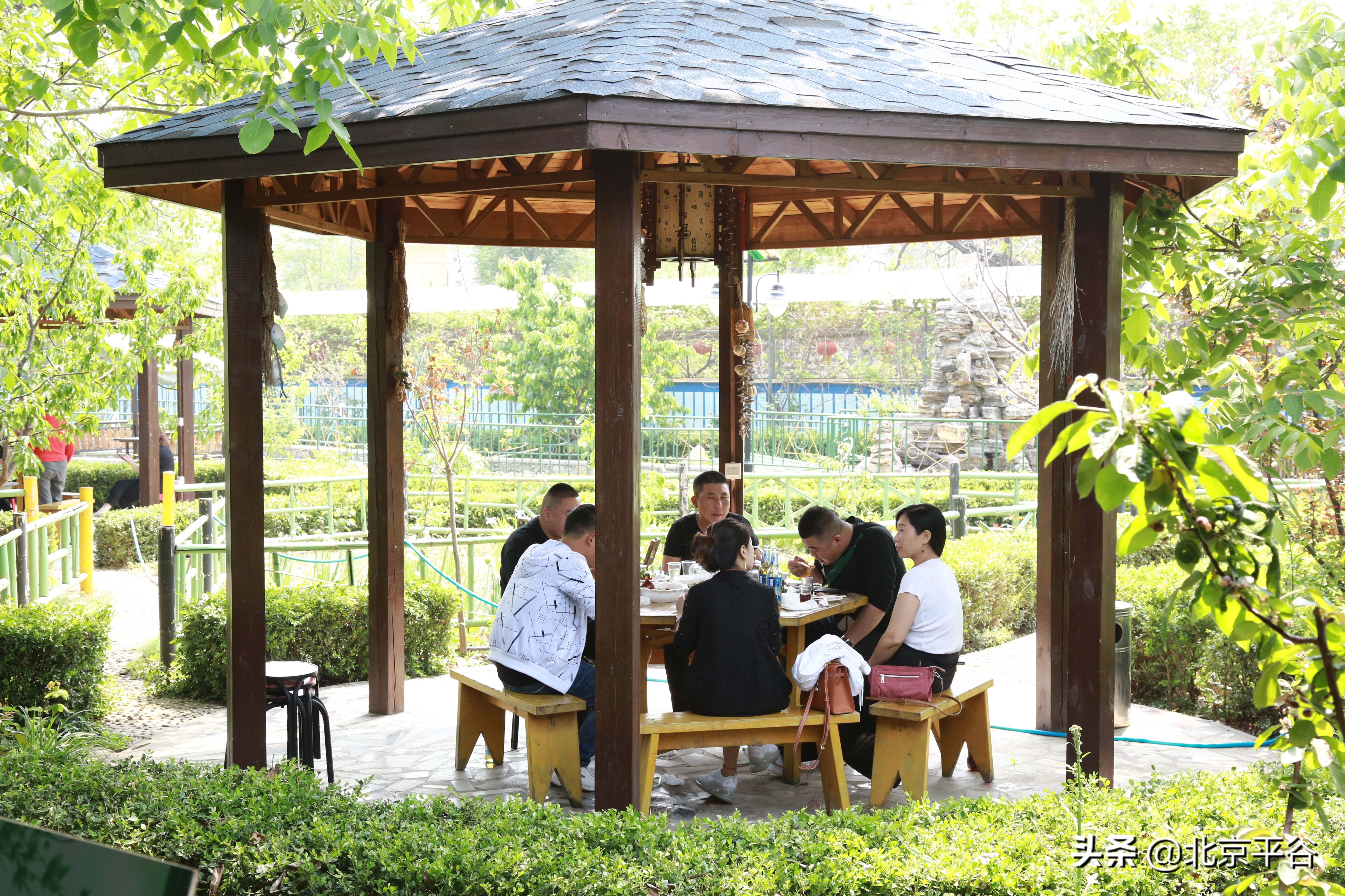 接待有序 平谷南独乐河镇民俗旅游人气旺