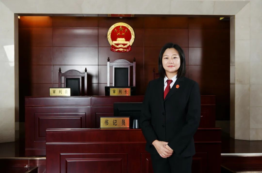 她驳回老人的诉讼请求，老人却感叹“在北京遇到了好法官”……