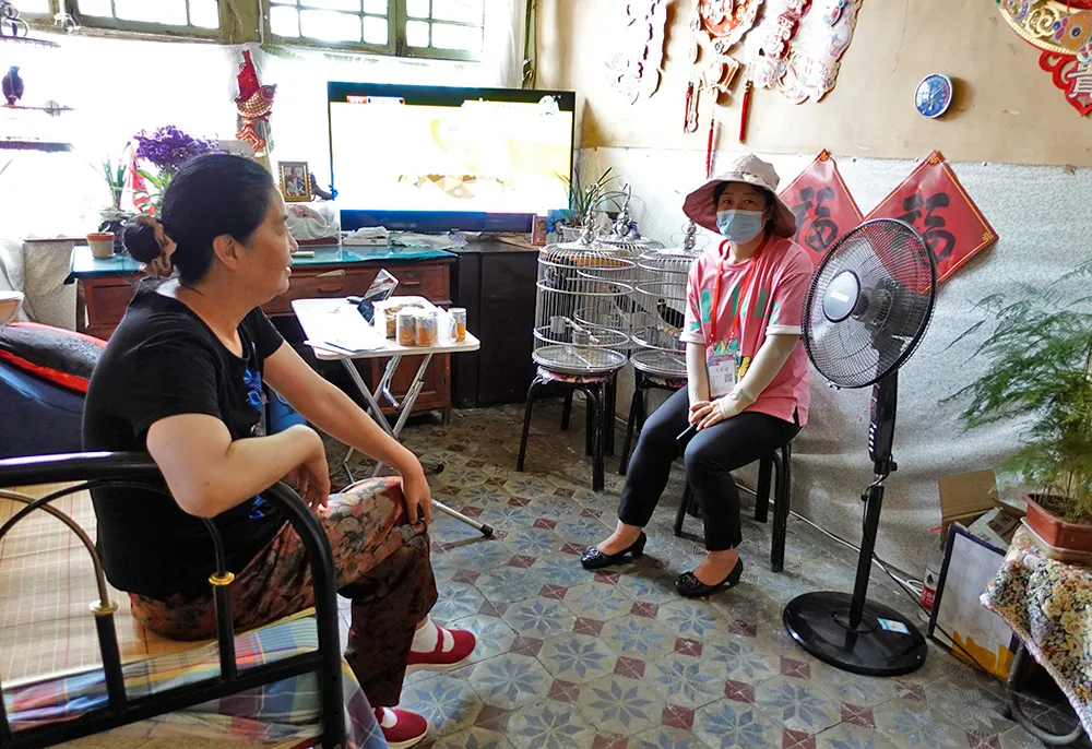 平安度汛，东城社工解民忧