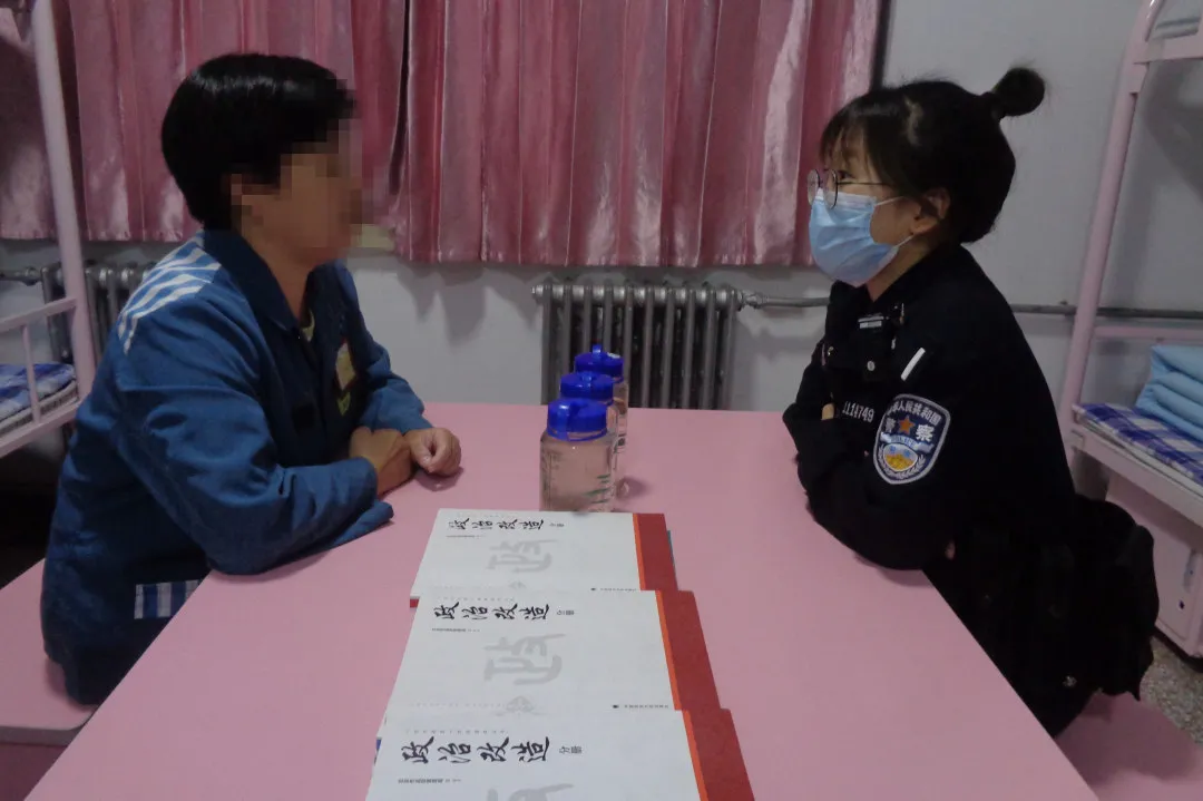 警营三小花，一线放光彩