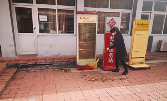 清洁家园，人人参与，健康环境，人人共享——密云区石城镇开展周末卫生大扫除活动