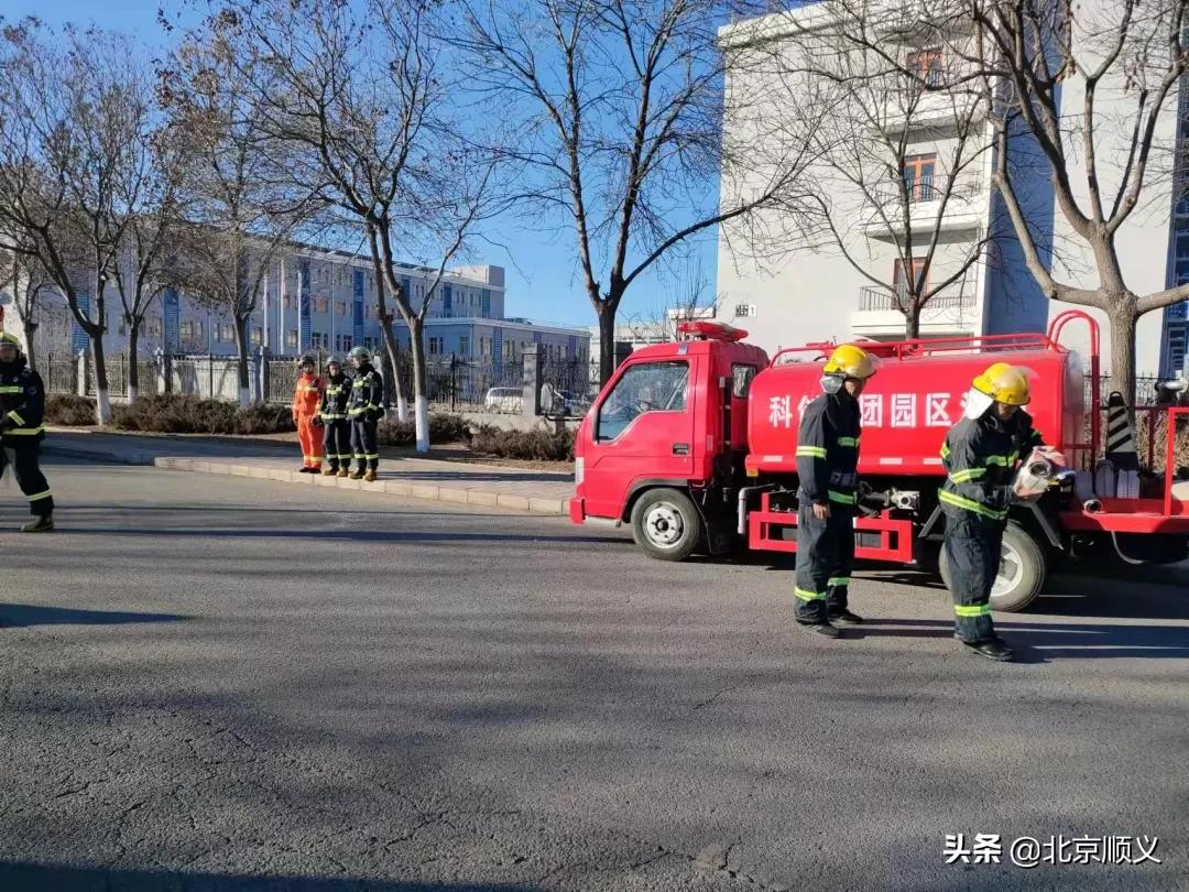 不一样的春节，一样的坚守！谢谢春节坚守岗位的你们~
