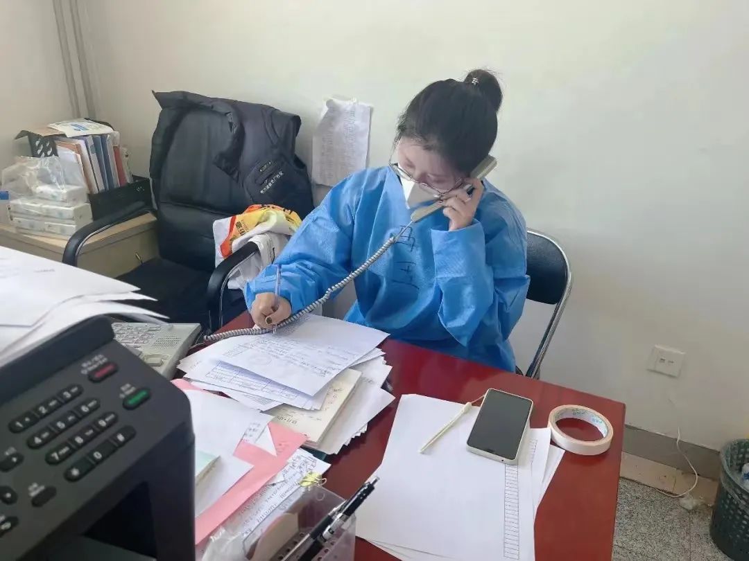 北京法院党员干警积极参与疫情防控