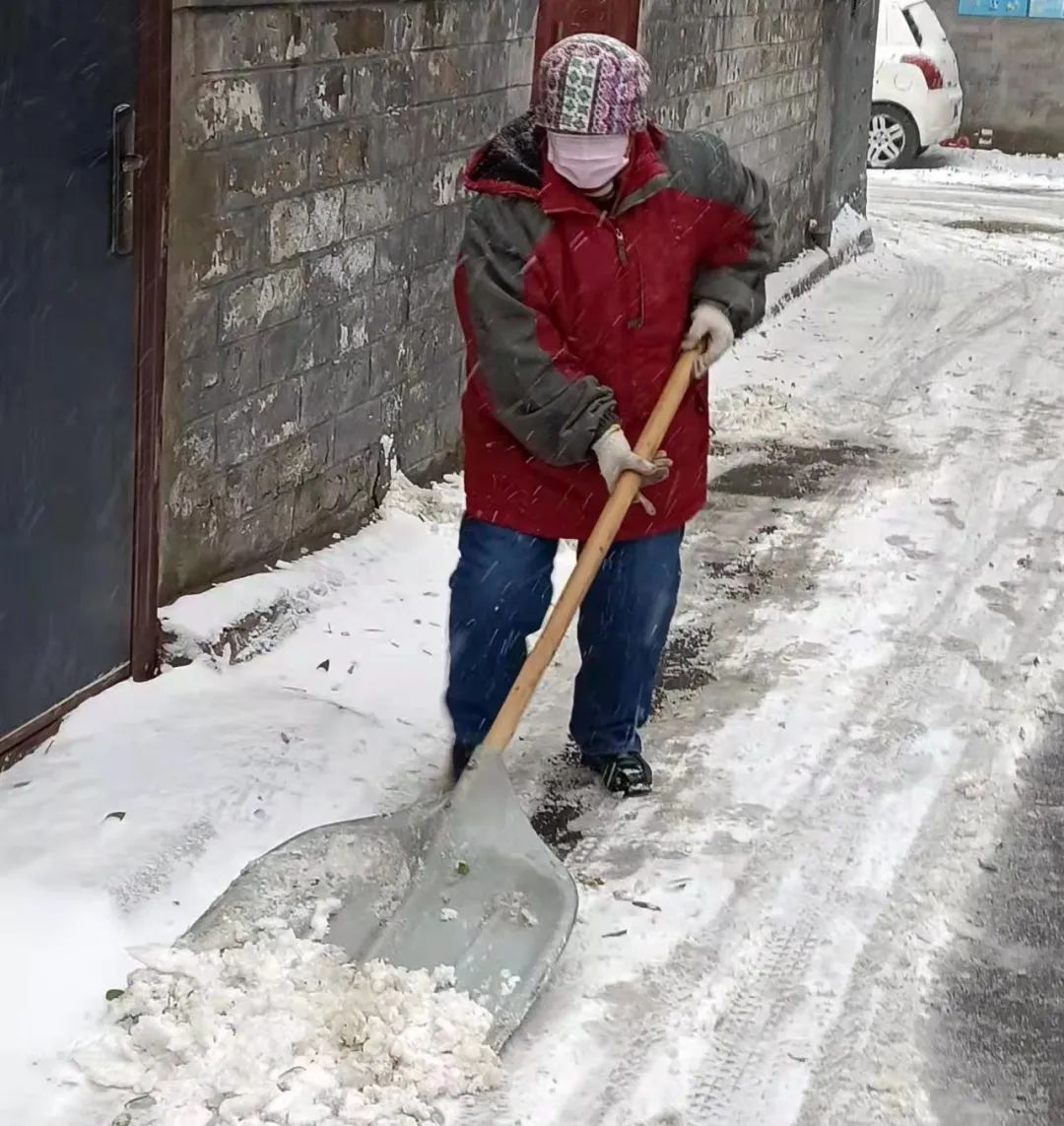 战冰雪护畅通保供暖，东城全力以赴！