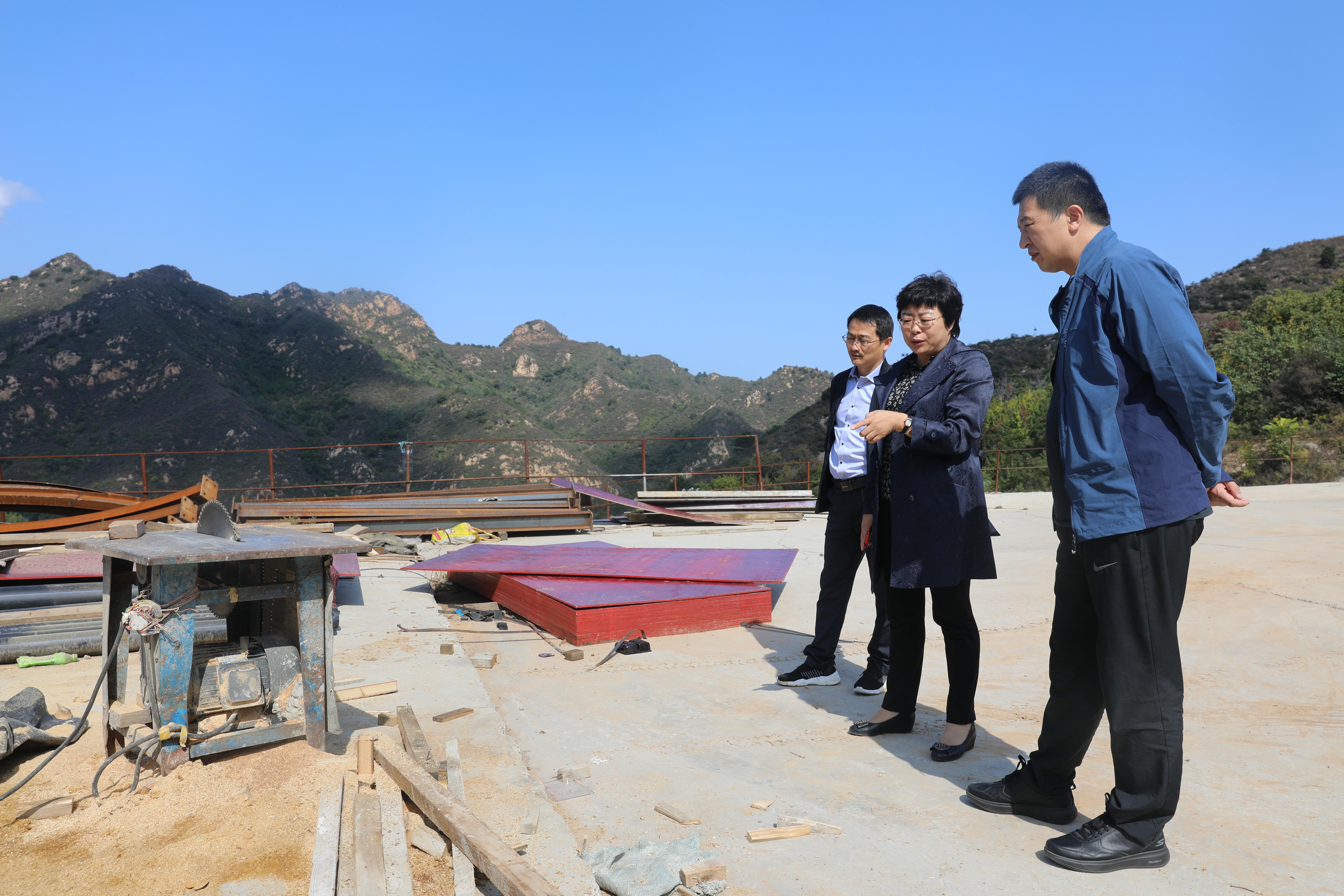 安全无小事 平安过“双节” 密云区大城子镇开展安全专项检查