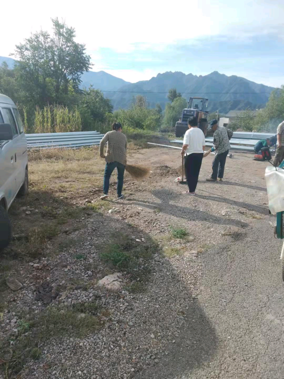 密云区新城子镇开展“全民参与、创城有我”周末大扫除活动