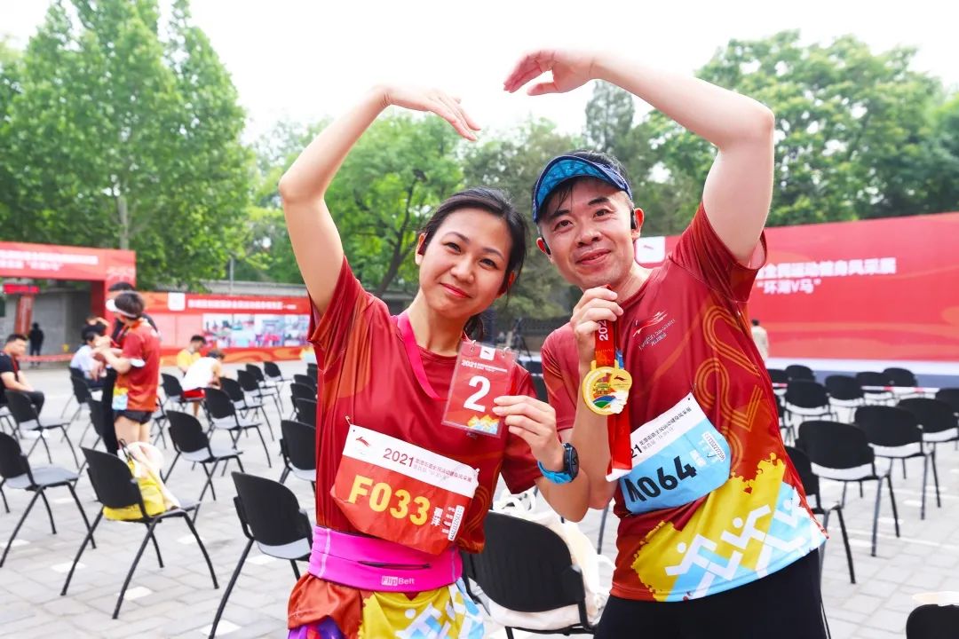 燃！全民健身，为爱奔跑，龙潭“环湖V马”精彩开跑