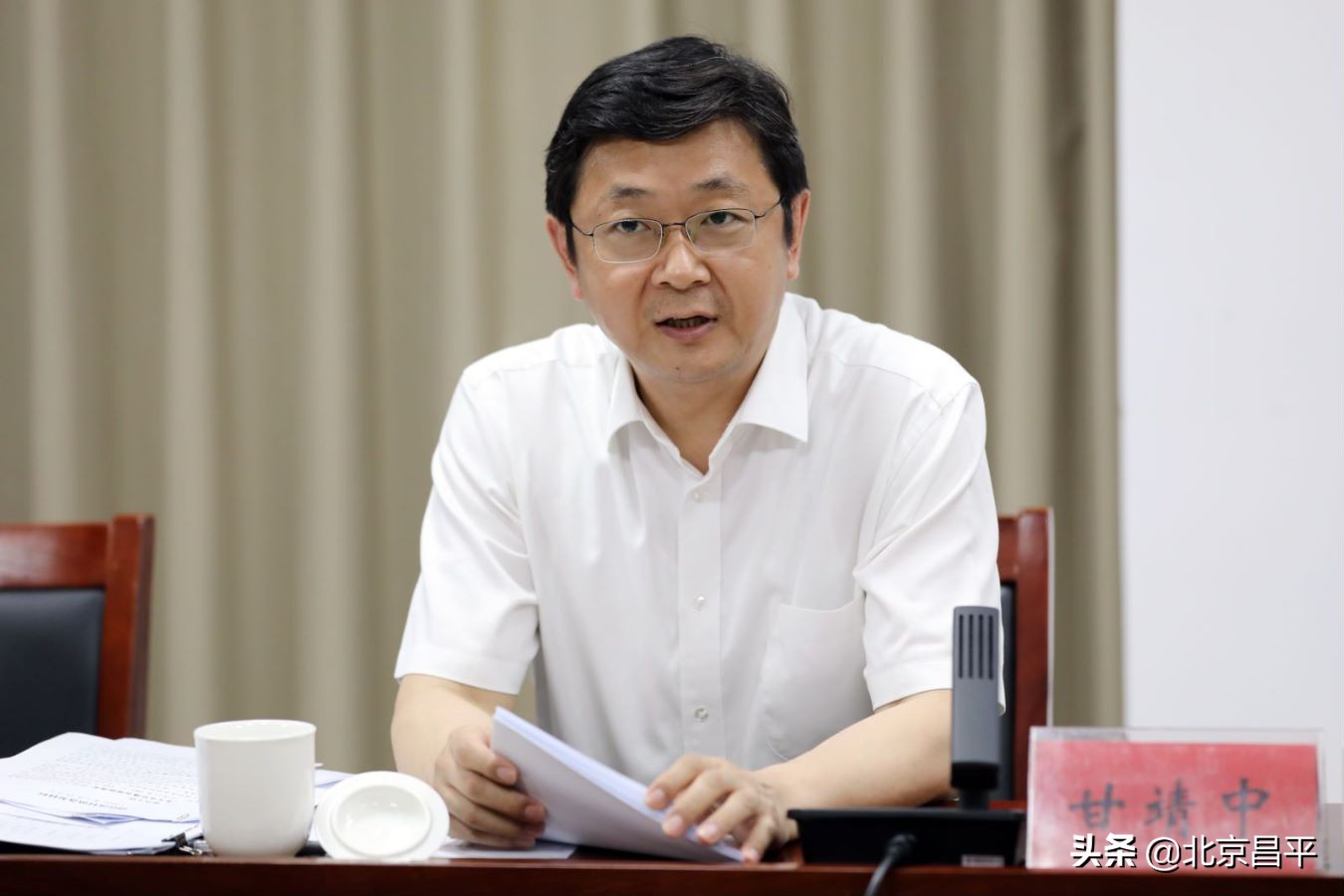 打响“特色小镇 美丽流村”发展品牌！甘靖中带队到昌平区流村镇调研指导工作